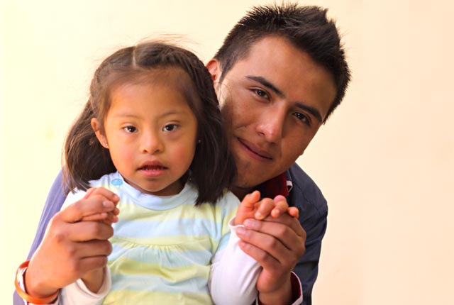 Bolivia: Orlando y sus niños especiales
